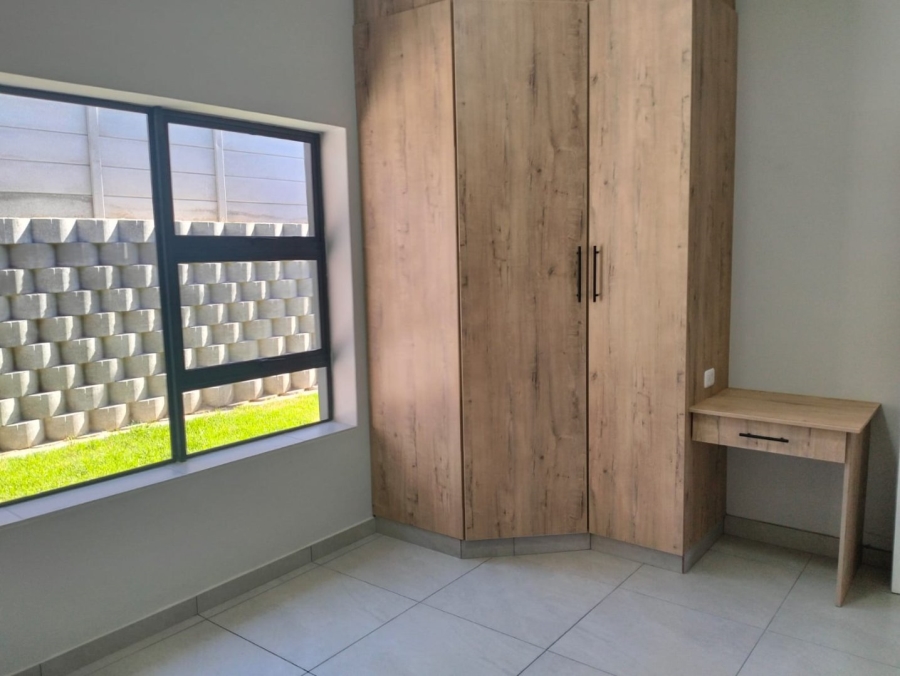 3 Bedroom Property for Sale in Fraaiuitsig Western Cape